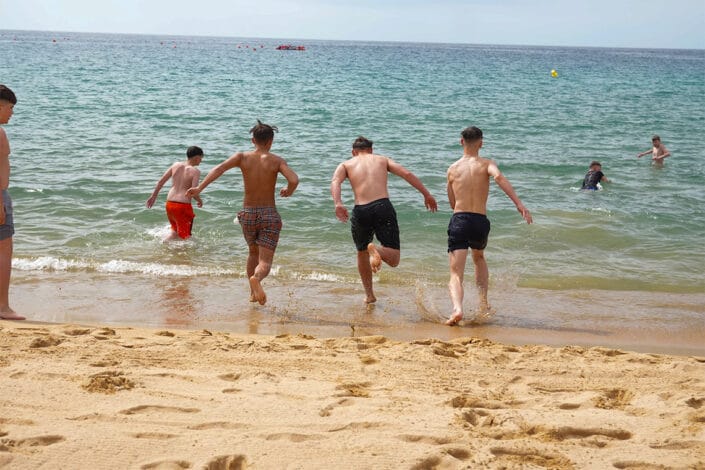 Platja daro spain school tour beach acivities Platja daro spain school tour beach acivities