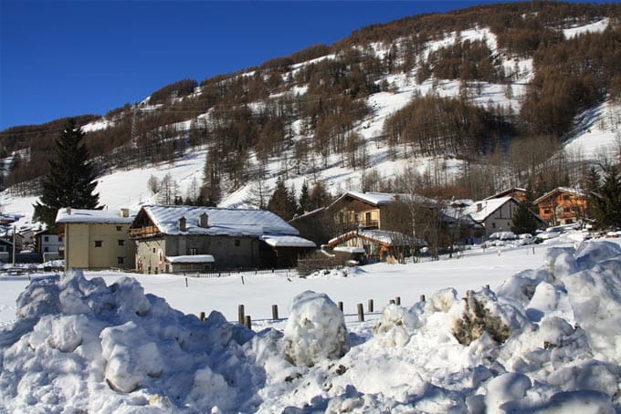 school ski trips aprica italy