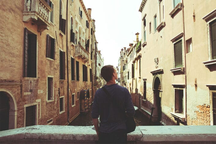 visit sightseeing