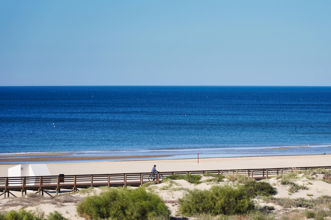 Monte Gordo Beach portugal